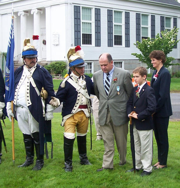 Connecticut Dragoons with Eric, Jean and Camille Rochambeau.
Eric is a seventh generation descendant of the Comte de Rochambeau.
